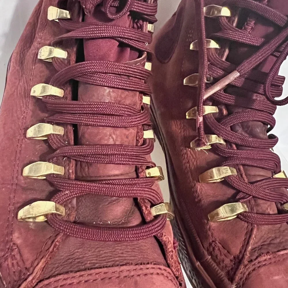 Converse Chuck Taylor All Star ll Leather Boot High-Maroon-(M-6,W-8)-Waterproof